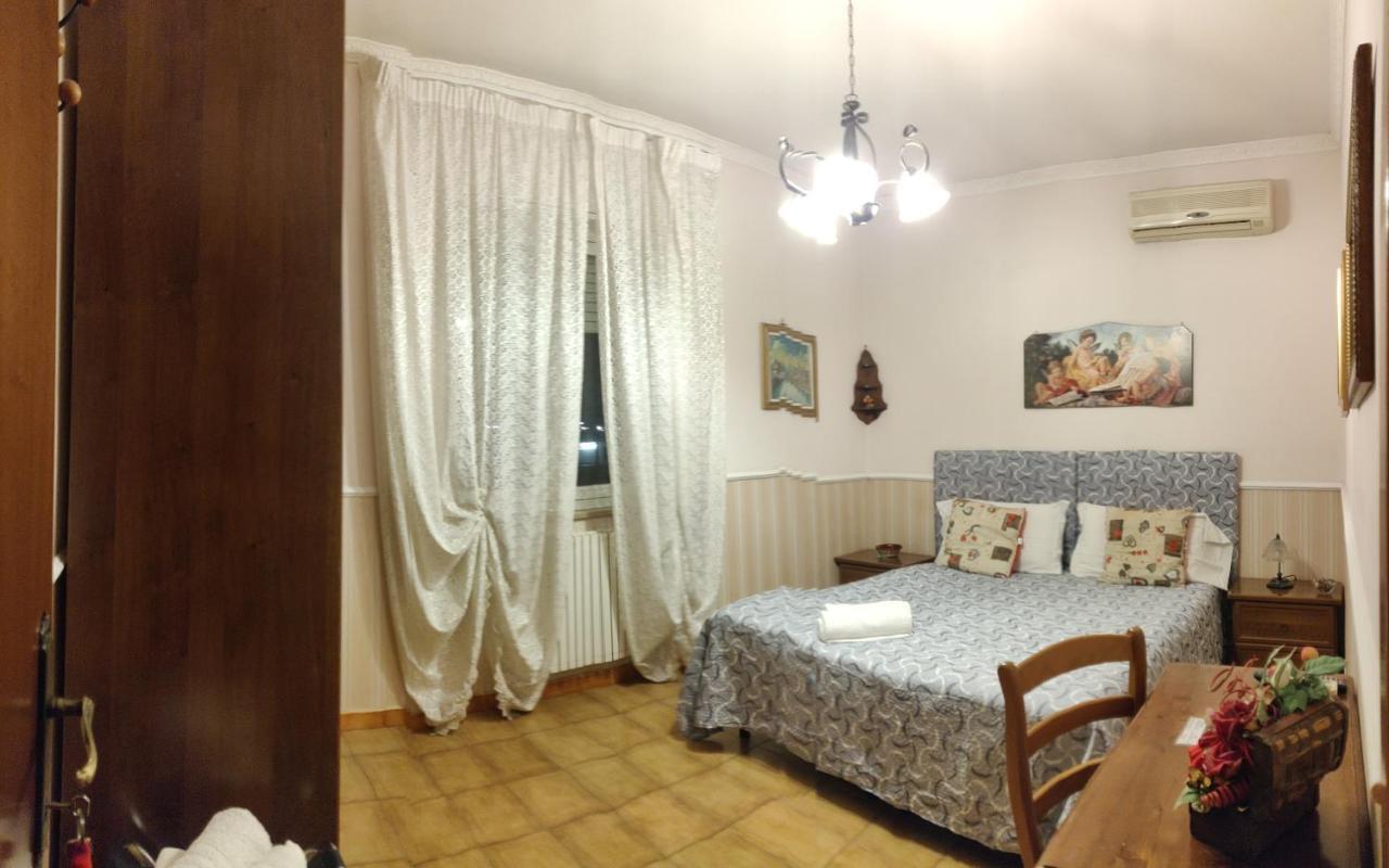 Hillary House Hotell Fiumicino Eksteriør bilde